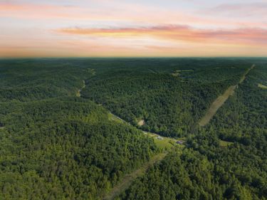 1068 Stingy Fork Rd Road, West Liberty, KY 41472