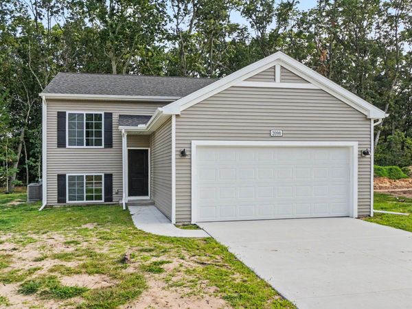 2098 Kristin Court, Muskegon, MI 49442