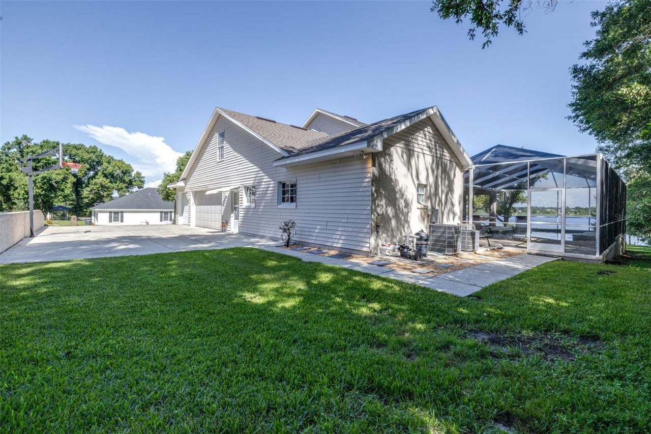 1016 S Lake Mariam Drive , Winter Haven, FL 33884 Photo