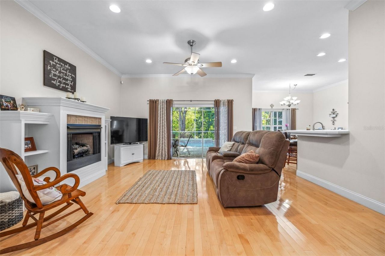 1016 S Lake Mariam Drive , Winter Haven, FL 33884 Photo