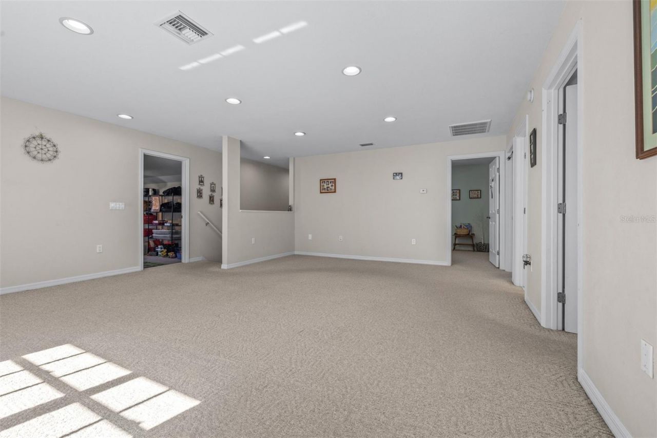 1016 S Lake Mariam Drive , Winter Haven, FL 33884 Photo