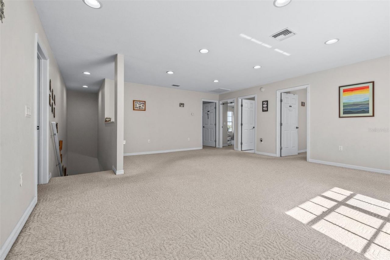 1016 S Lake Mariam Drive , Winter Haven, FL 33884 Photo