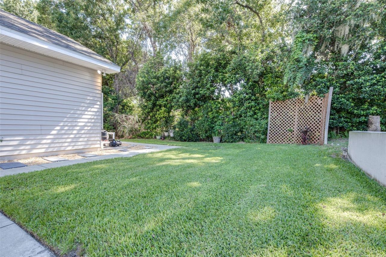 1016 S Lake Mariam Drive , Winter Haven, FL 33884 Photo