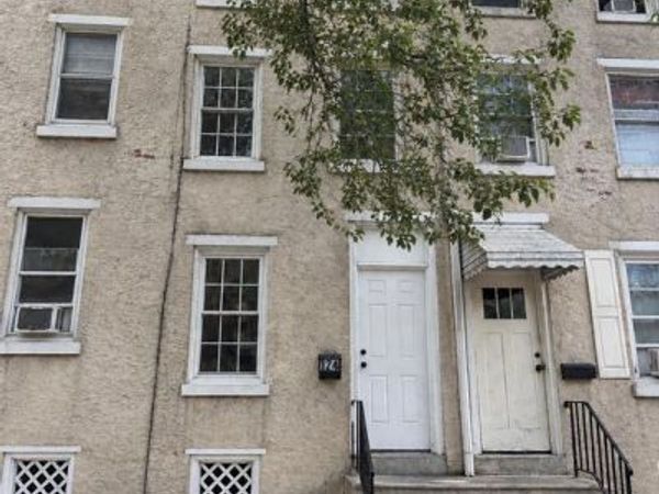 124 W AIRY STREET, NORRISTOWN, PA 19401