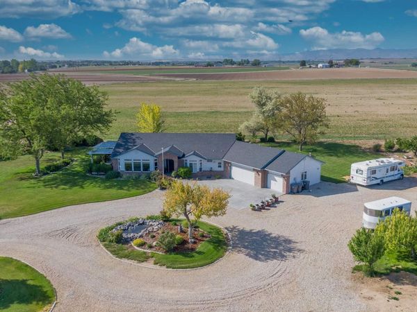 17271 Lonkey Ln, Caldwell, ID 83607