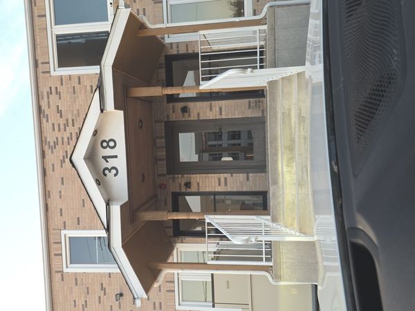 318 W Ogden Avenue, Unit 2, Westmont, IL 60559