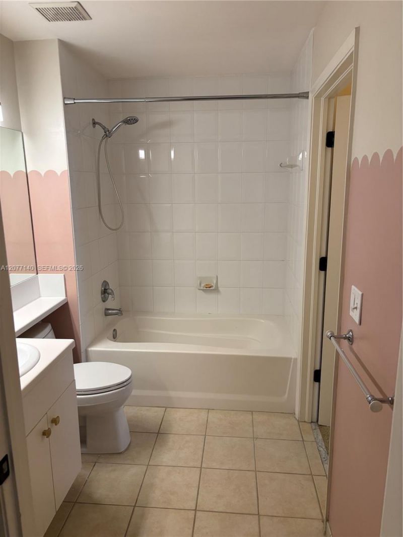 616 Clearwater Park Rd , Unit 301, West Palm Beach, FL 33401 Photo