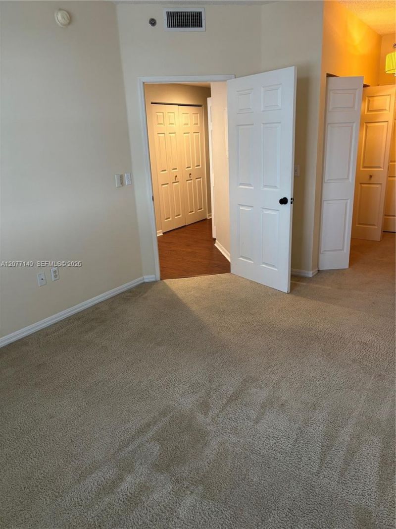 616 Clearwater Park Rd , Unit 301, West Palm Beach, FL 33401 Photo