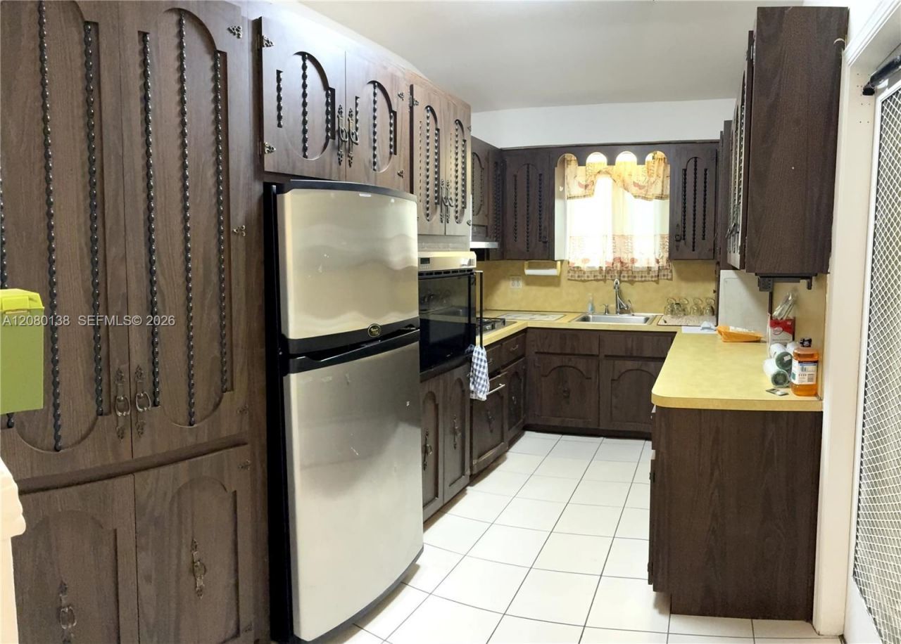 601 Oriole Ave, Miami Springs, FL 33166 Photo