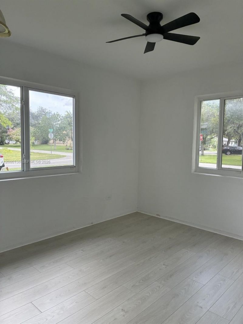 601 Oriole Ave, Miami Springs, FL 33166 Photo
