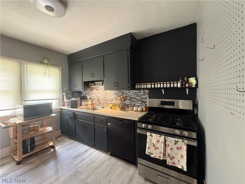 2177 Oakdale Road, Cleveland Heights, OH 44118 Photo 12