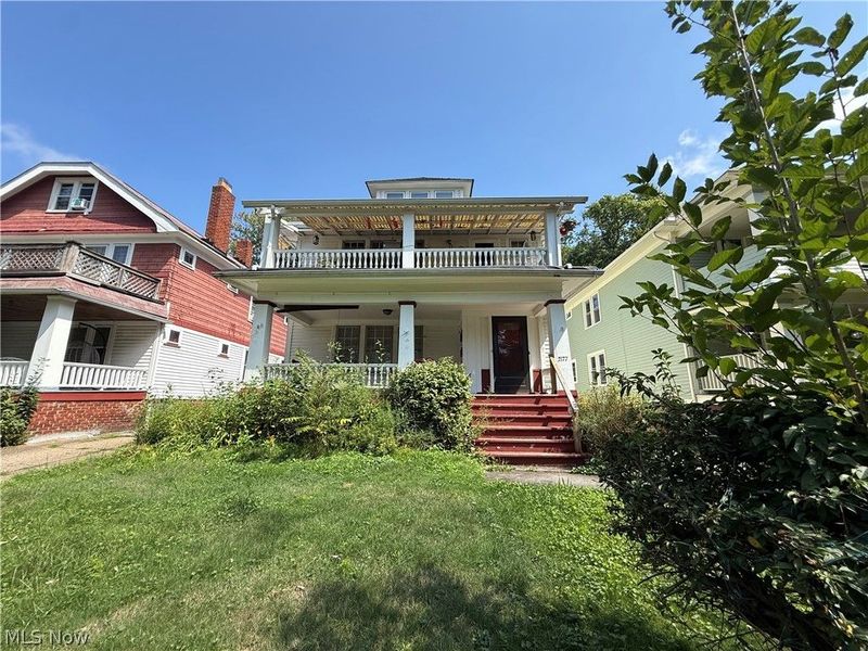 2177 Oakdale Road, Cleveland Heights, OH 44118 Photo 2