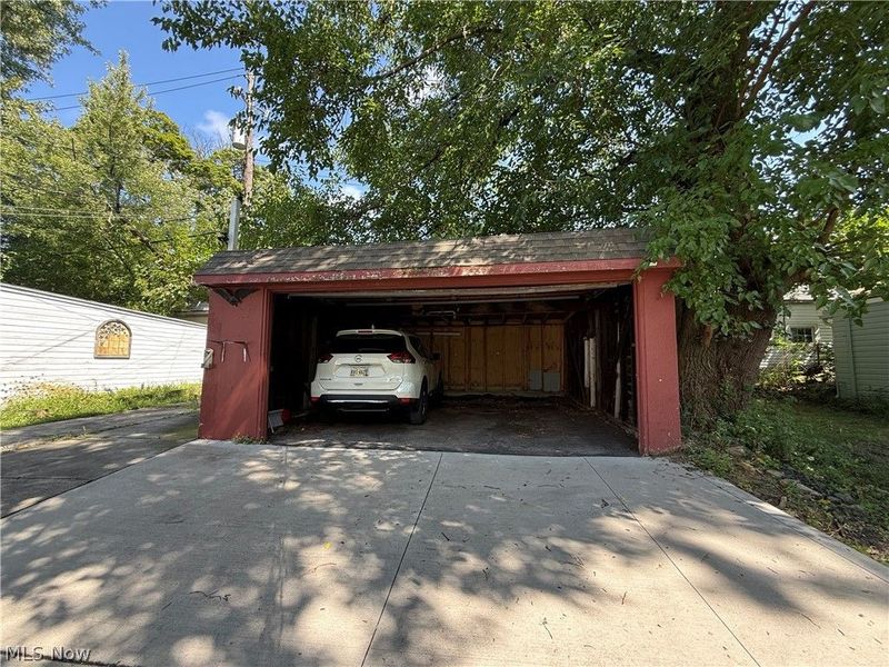 2177 Oakdale Road, Cleveland Heights, OH 44118 Photo 4