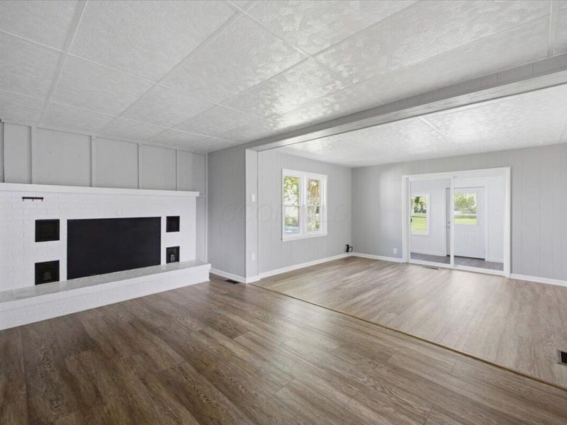 344 State , West Mansfield, OH 43358 Photo 8