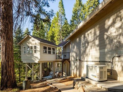 20429 Scotts Flat Rd, Nevada City, CA 95959 Photo