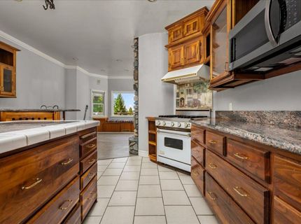 20429 Scotts Flat Rd, Nevada City, CA 95959 Photo