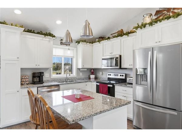 1381 Pheasant Run, New Richmond, WI 54017