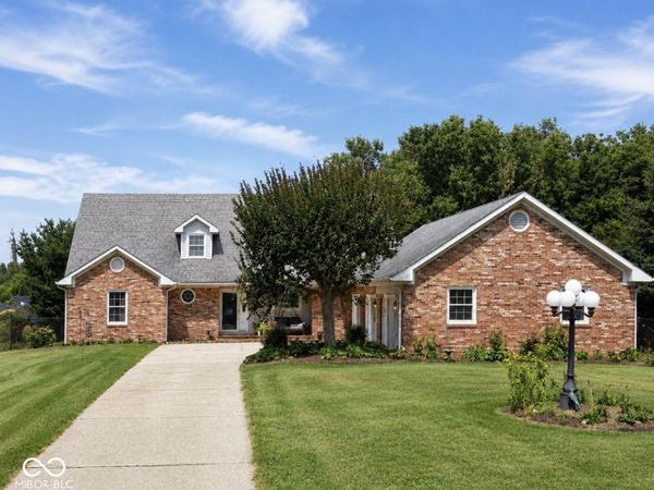 2135 Bobby Court, Plainfield, IN 46168