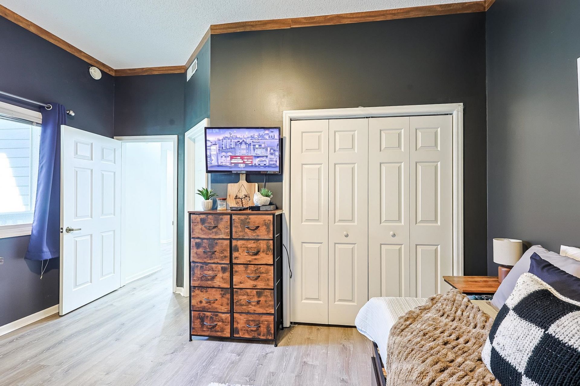 1551 Spinnaker Dr. Photo 18