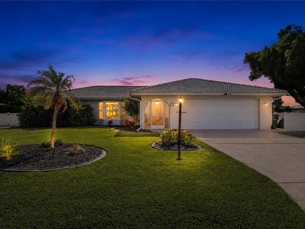 302 DEGAS DRIVE , NOKOMIS, FL 34275