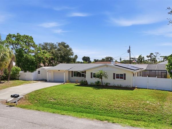 1015 FUNDY ROAD, VENICE, FL 34293