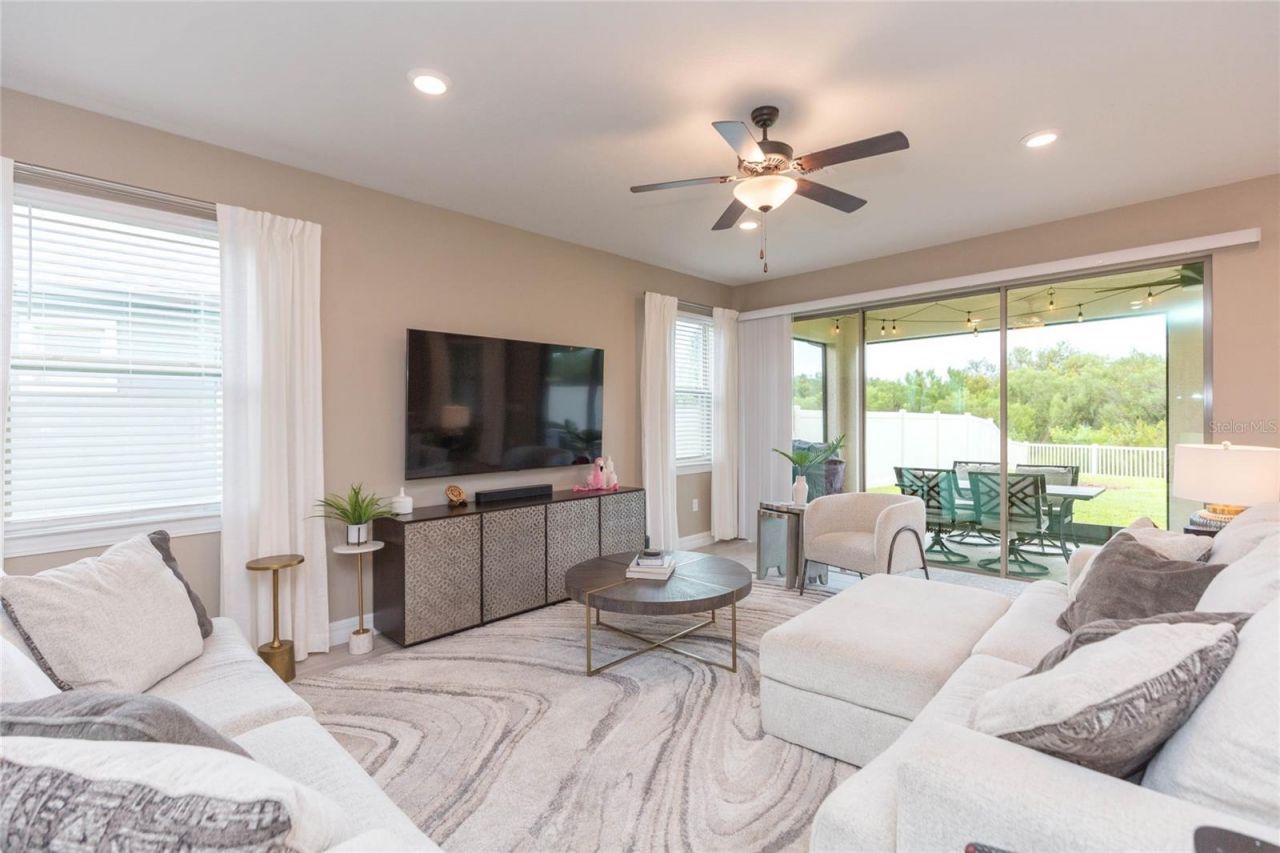 7430 Pool Compass Loop, Wesley Chapel, FL 33545 Photo
