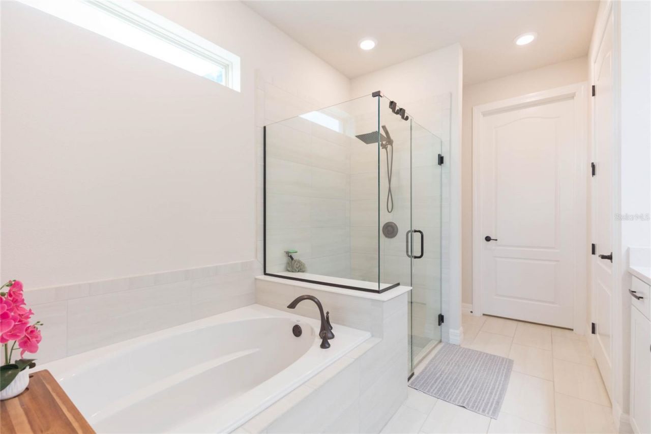 7430 Pool Compass Loop, Wesley Chapel, FL 33545 Photo