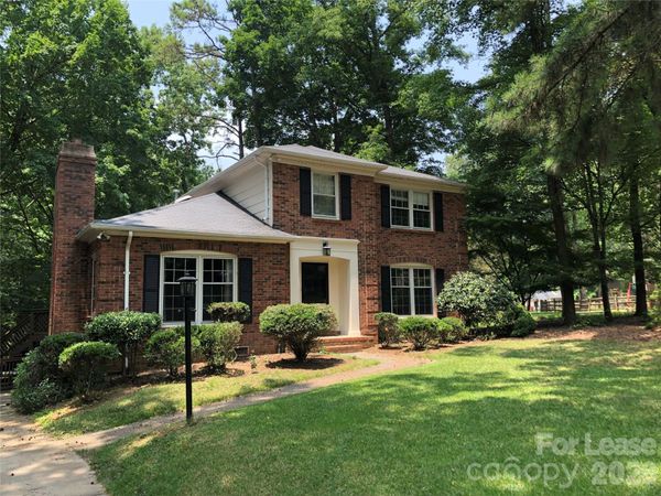 823 Tadlock Place , Matthews, NC 28105