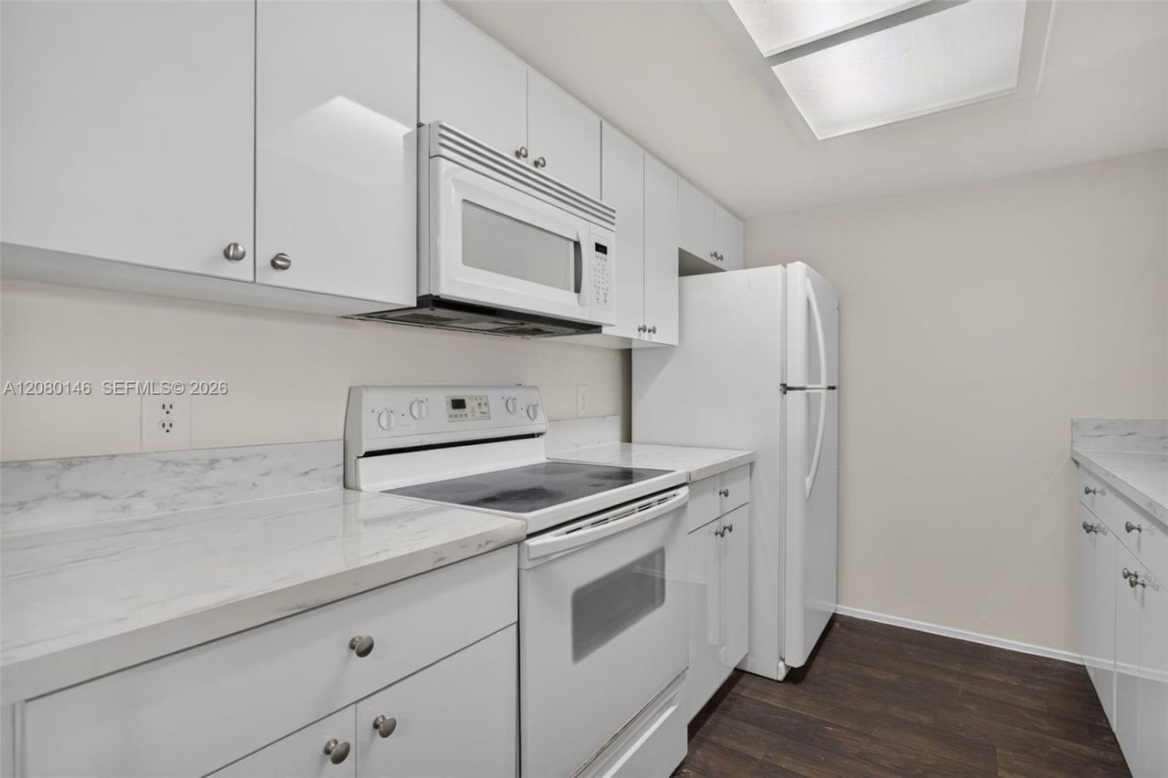 8331 Coral Lake Dr, Unit 8331, Coral Springs, FL 33065 Photo