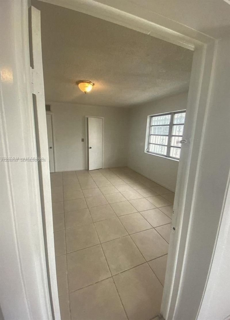 526 SW 64th Ave , Unit 4, Miami, FL 33144 Photo