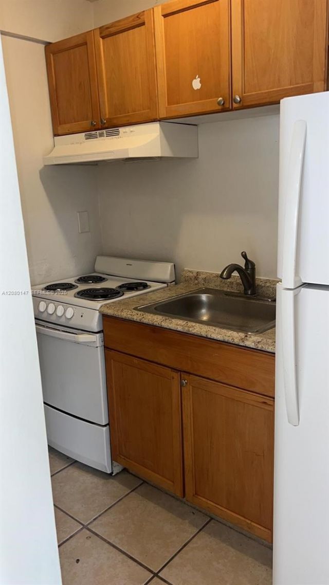 526 SW 64th Ave , Unit 4, Miami, FL 33144 Photo