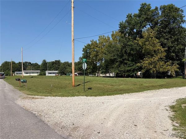 0 Pine, Montgomery City, MO 63361