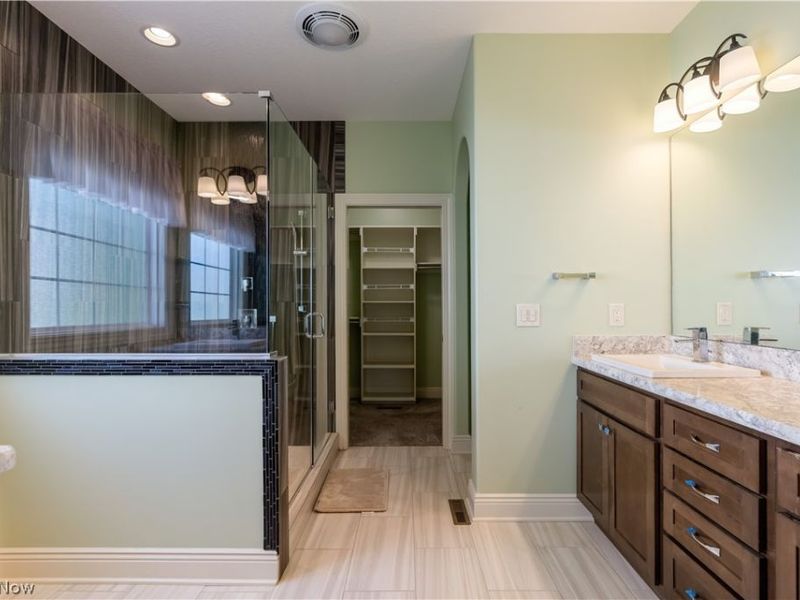 2248 Grimsby Street NW, North Canton, OH 44720 Photo 23