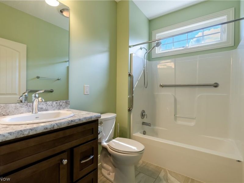 2248 Grimsby Street NW, North Canton, OH 44720 Photo 31