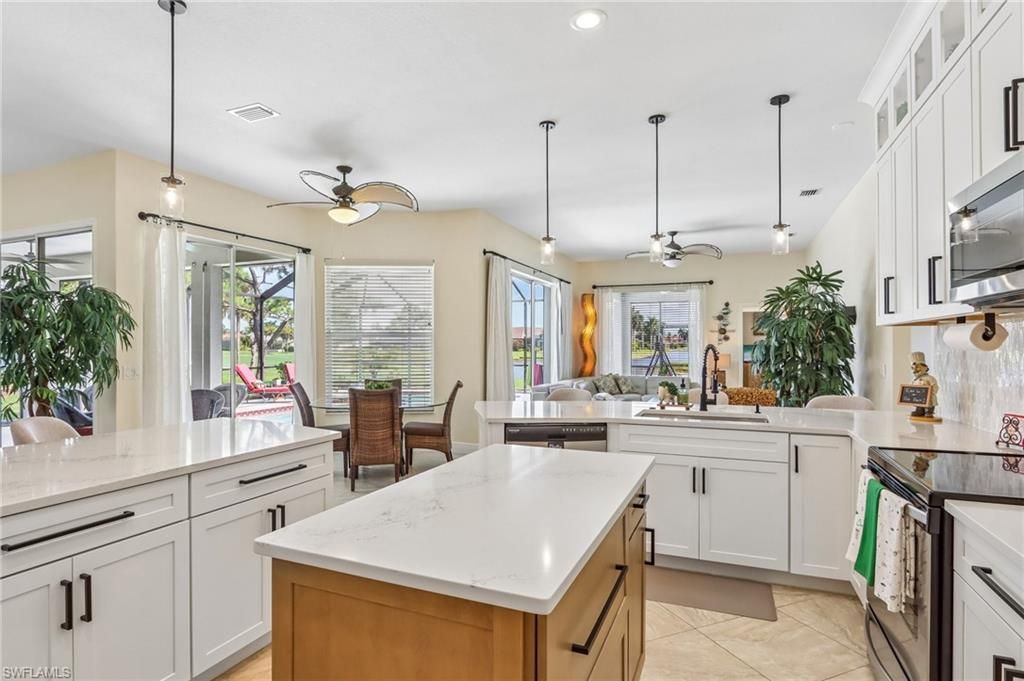 11978 Royal Tee Cir, Cape Coral, FL 33991 Photo