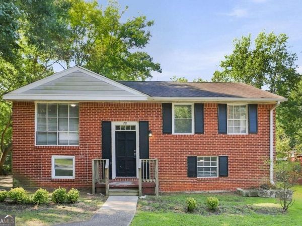 221 Whipporwill Way, Riverdale, GA 30274