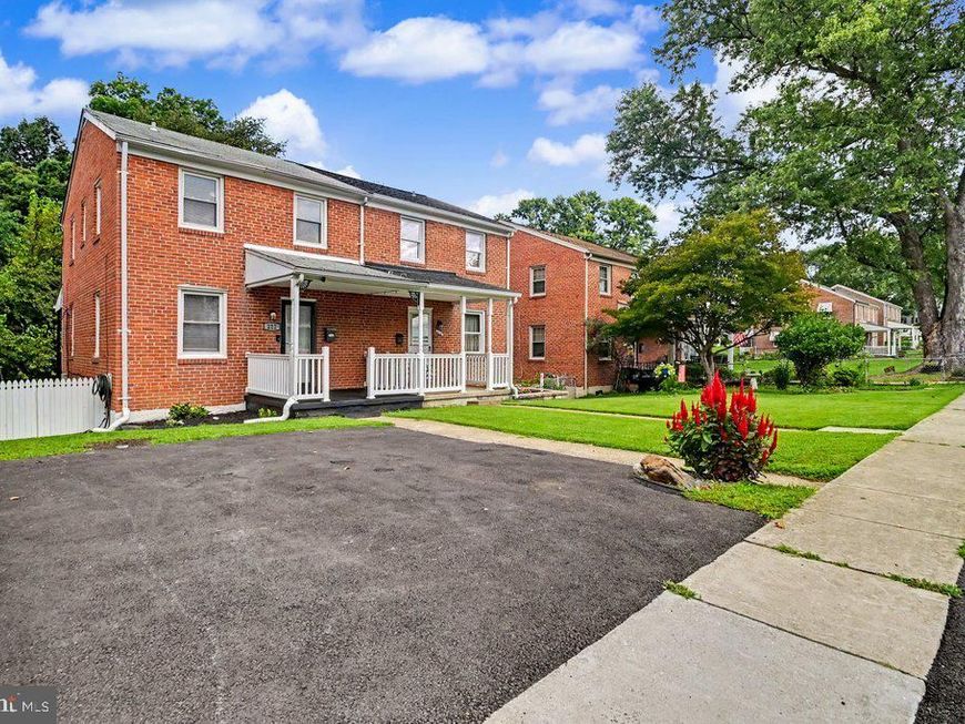 222 8th Avenue, Brooklyn Park, MD 21225 Main Photo
