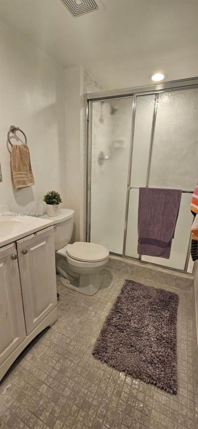 2780 NE 183rd St, Unit 212, Aventura, FL 33160 Photo