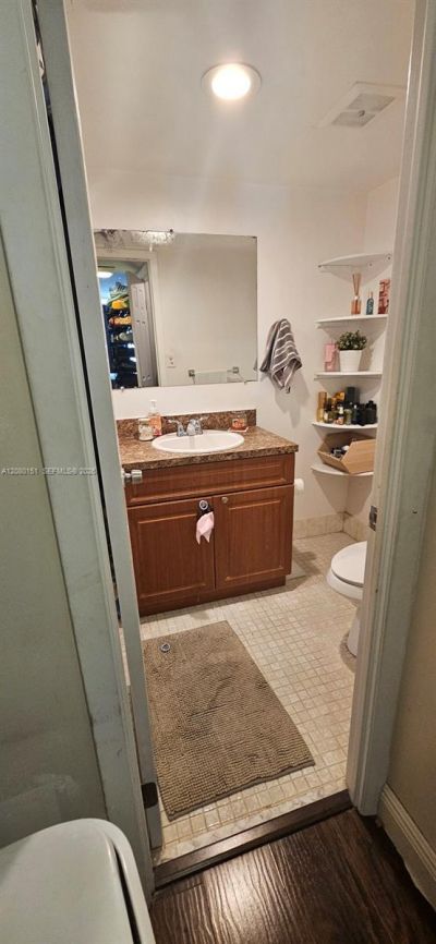 2780 NE 183rd St, Unit 212, Aventura, FL 33160 Photo