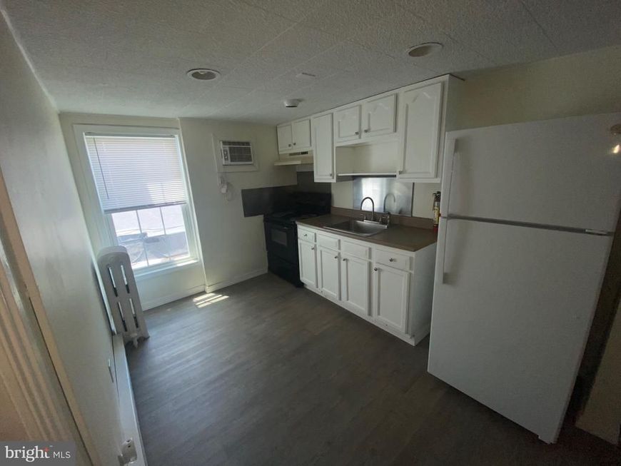 500 Penn Ave Unit #2 , West Reading, PA 19611 Main Photo