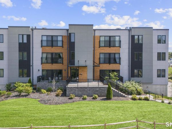 245 East Main , Unit 5, Branford, CT 06405