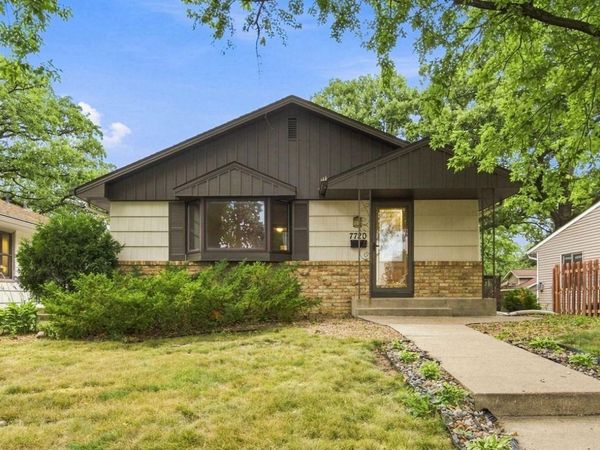 7720 Edgebrook Drive , Saint Louis Park, MN 55426