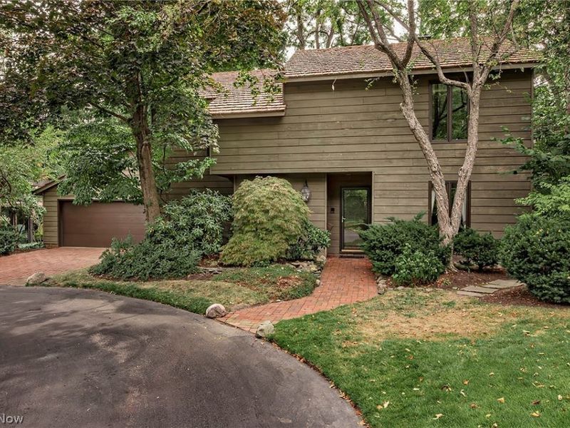 12616 Cedar Road, Cleveland Heights, OH 44106 Photo 1