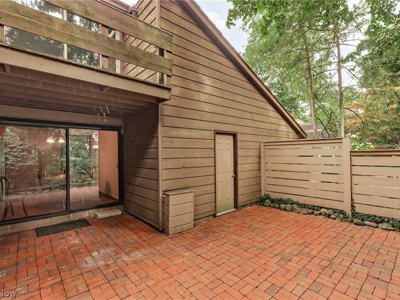 12616 Cedar Road, Cleveland Heights, OH 44106 Photo 16