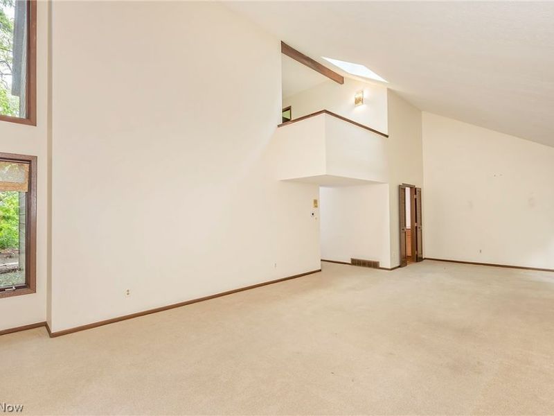 12616 Cedar Road, Cleveland Heights, OH 44106 Photo 2