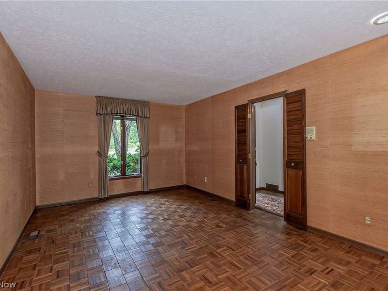 12616 Cedar Road, Cleveland Heights, OH 44106 Photo 21