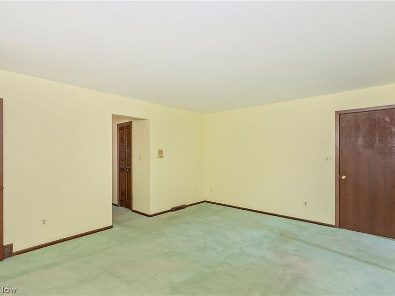 12616 Cedar Road, Cleveland Heights, OH 44106 Photo 28