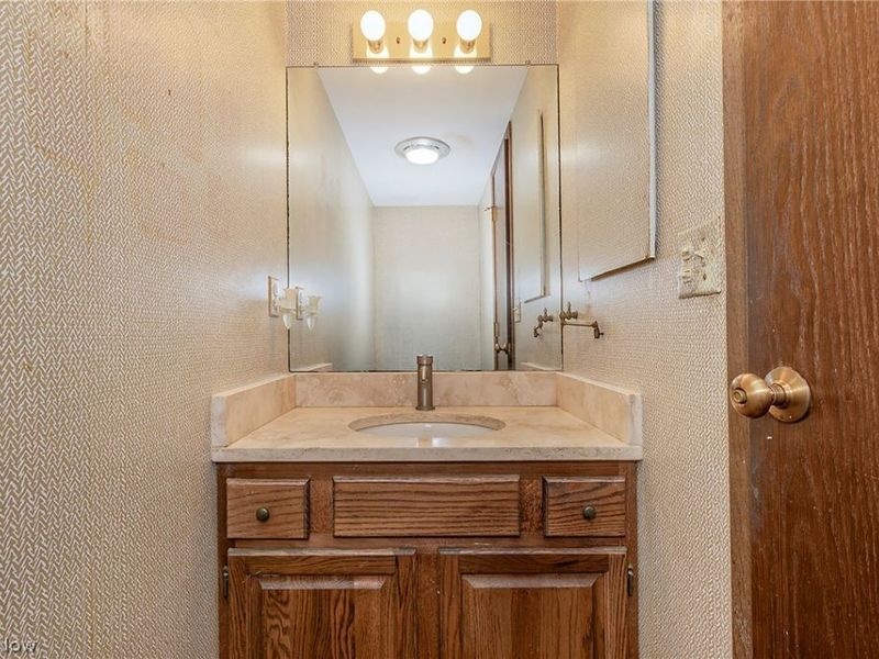 12616 Cedar Road, Cleveland Heights, OH 44106 Photo 31