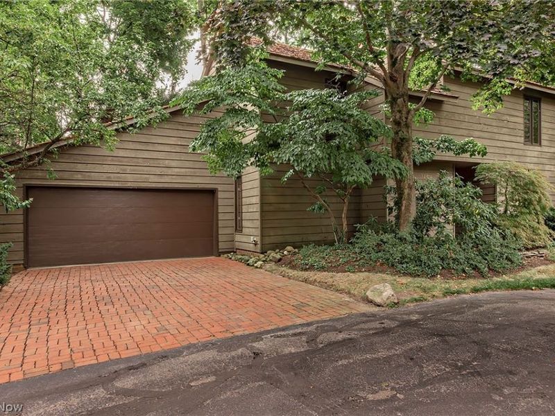12616 Cedar Road, Cleveland Heights, OH 44106 Photo 38