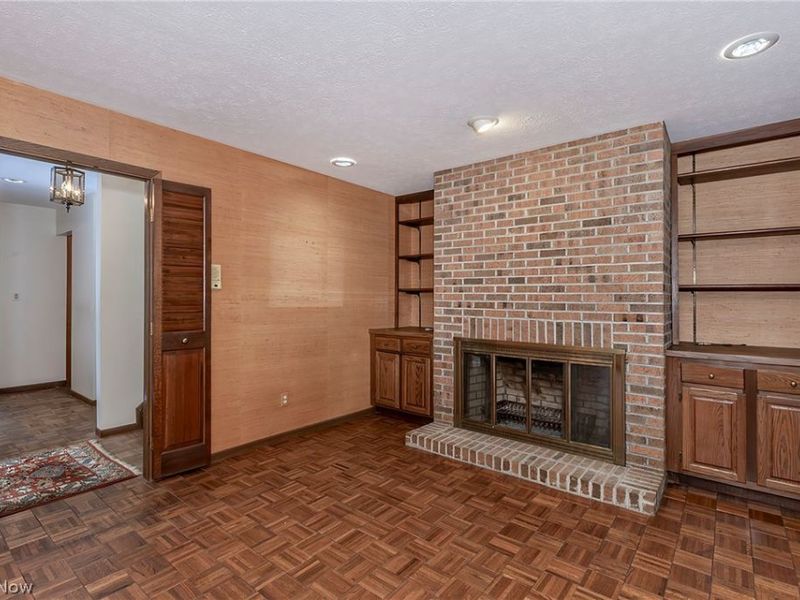 12616 Cedar Road, Cleveland Heights, OH 44106 Photo 4